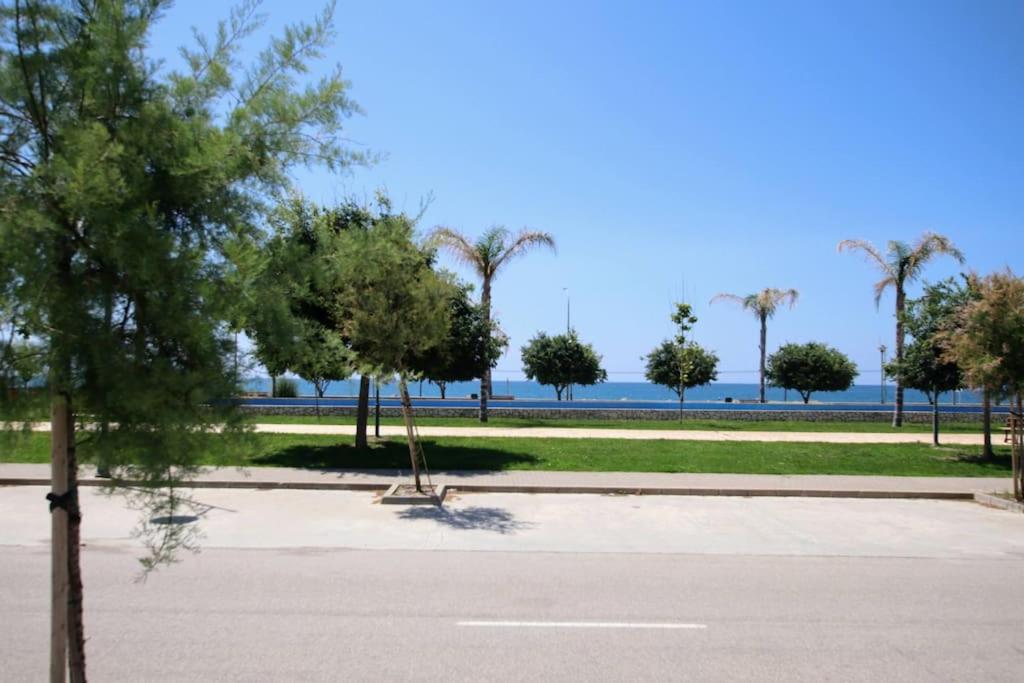 מאלגה Apartamento Playa Valle Niza מראה חיצוני תמונה